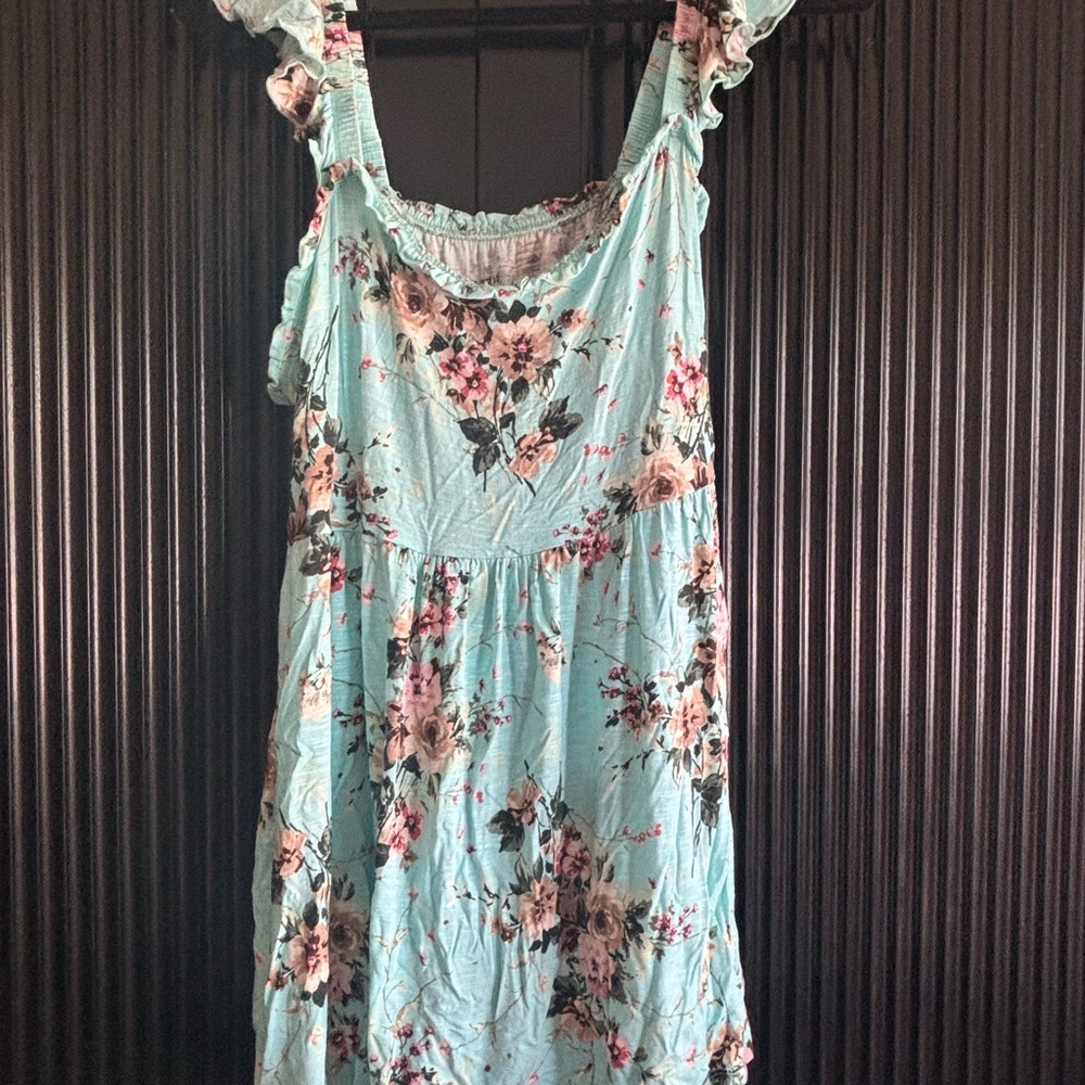 Torrid Floral Print Ruffle Strap Top - Blue and Pink